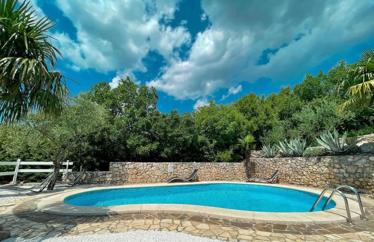 Apartments Villa Klaudia - Adults Only Crikvenica 0*,
